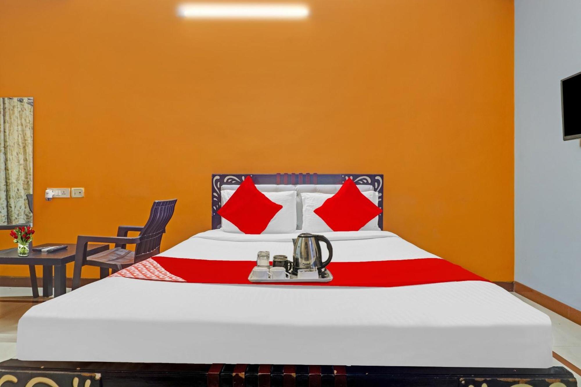 Hotel O Jagannath Near Shilparamam Kondapur  Bagian luar foto